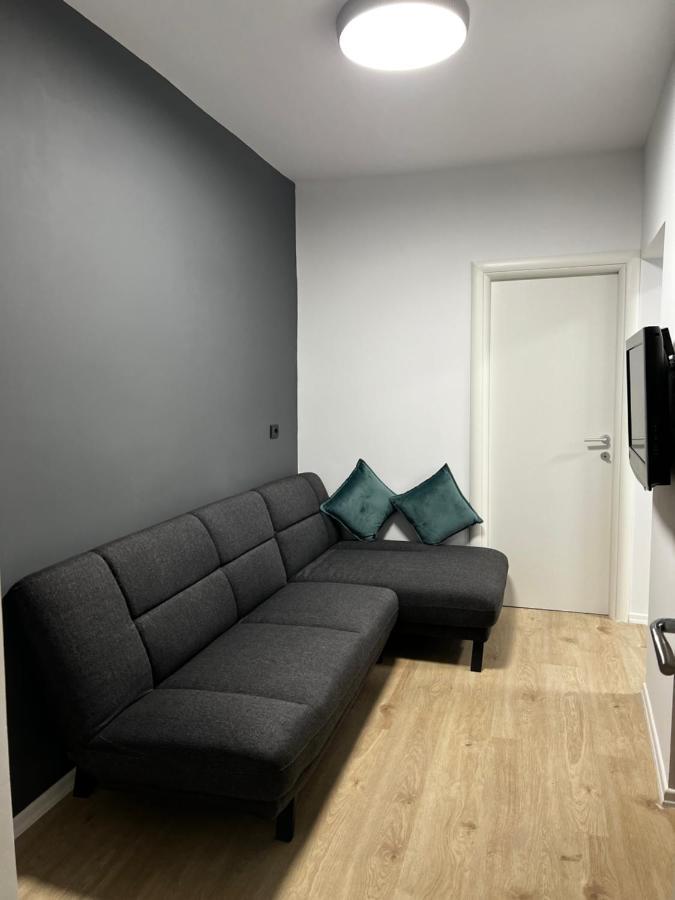 Amion Apartment In Center Of Тирана Экстерьер фото