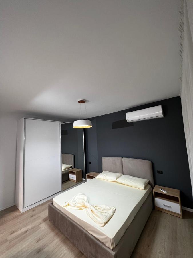 Amion Apartment In Center Of Тирана Экстерьер фото