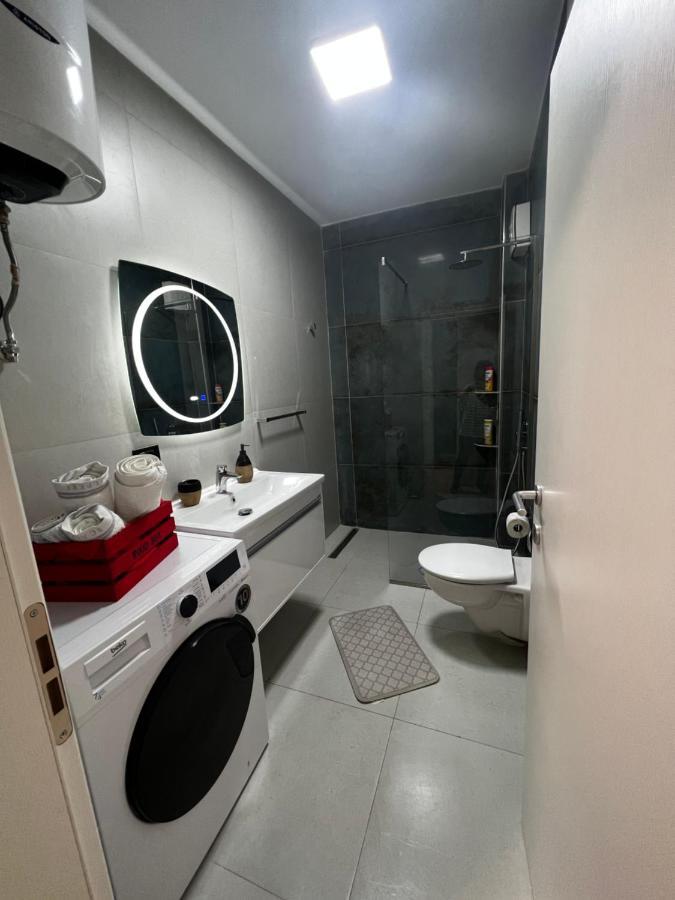 Amion Apartment In Center Of Тирана Экстерьер фото