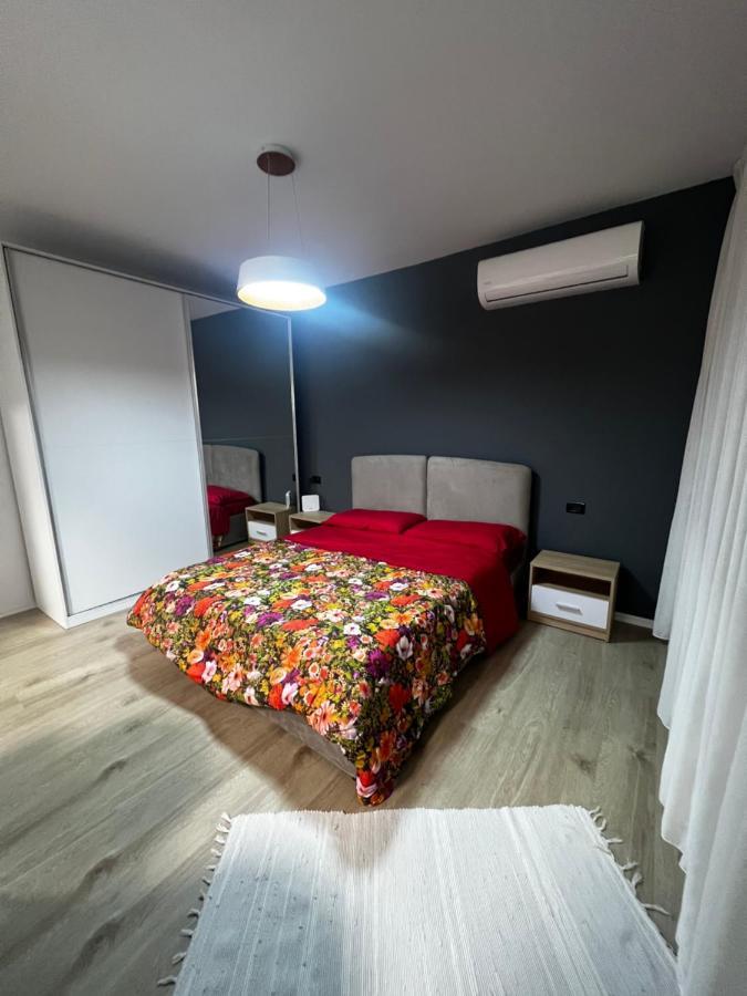 Amion Apartment In Center Of Тирана Экстерьер фото
