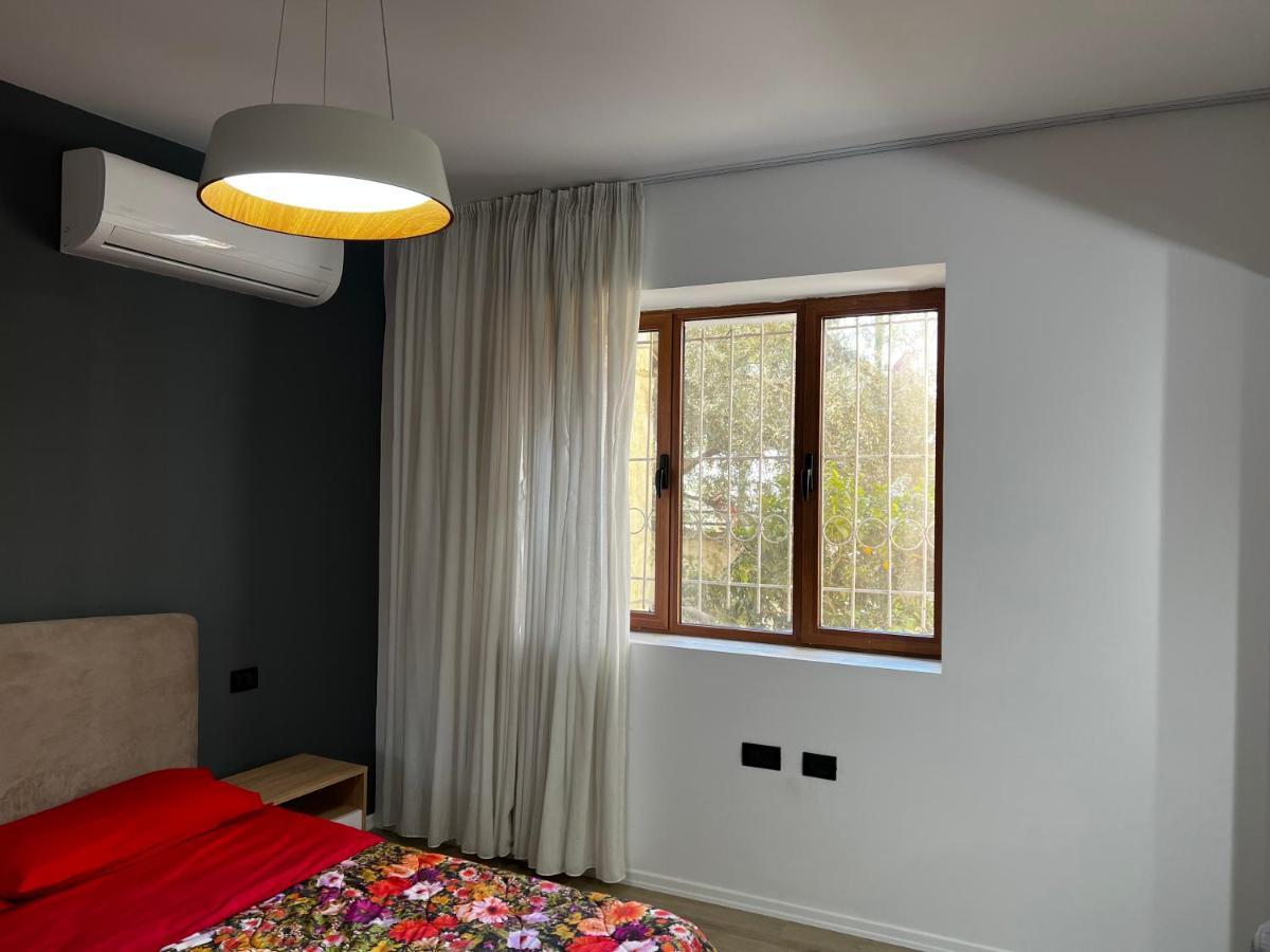 Amion Apartment In Center Of Тирана Экстерьер фото